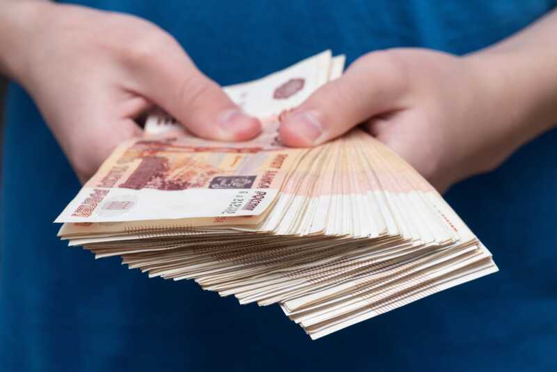 Жительница Москвы за 10 дней перевела мошенникам почти 50 миллионов рублей