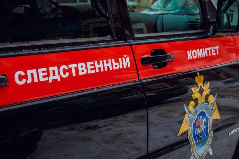 Следователя по делу о стрельбе в школе Казани заподозрили в краже вещдоков