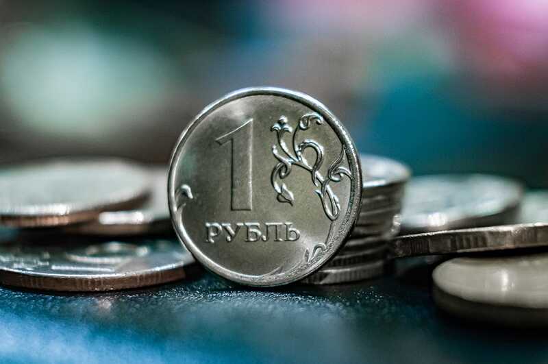 Рубль подорожал в ответ на санкции США против Мосбиржи