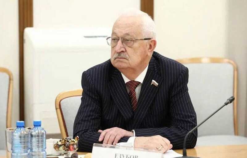После аварии с депутатом Езубовым очевидцы чувствовали запах алкоголя