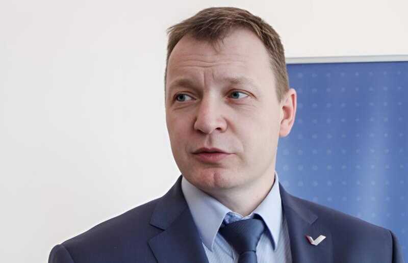 Будка от Игоря Марковца: депутат-ушуист препятствует открытию поликлиники