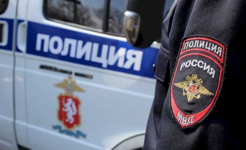 Полиция обнаружила тайную нарколабораторию в коттедже Ленобласти
