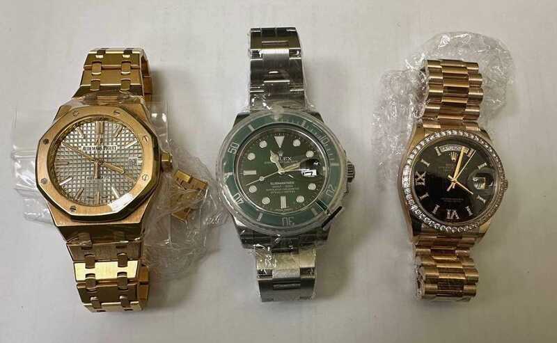 В Домодедово задержали контрабандистку из Вьетнама с дорогими часами Rolex