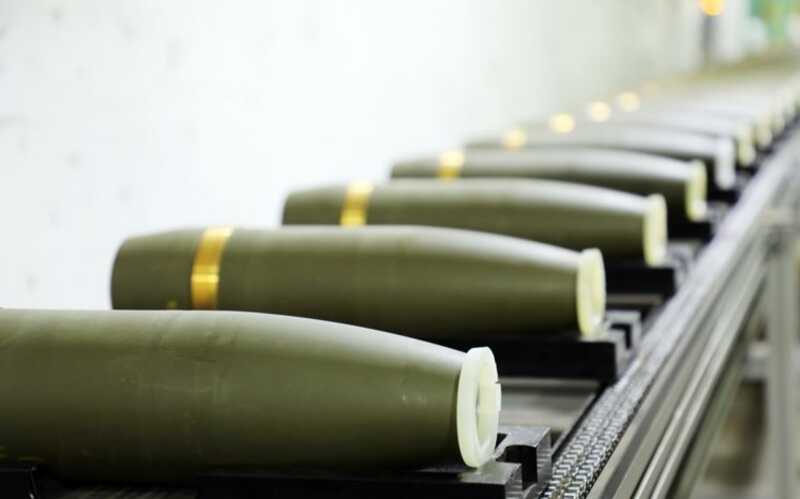 Чешская армия сообщает о взрыве боеприпаса на полигоне в Либаве