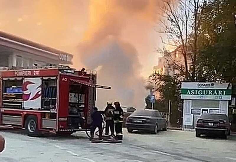 На АЗС в Кишиневе загорелся автомобиль