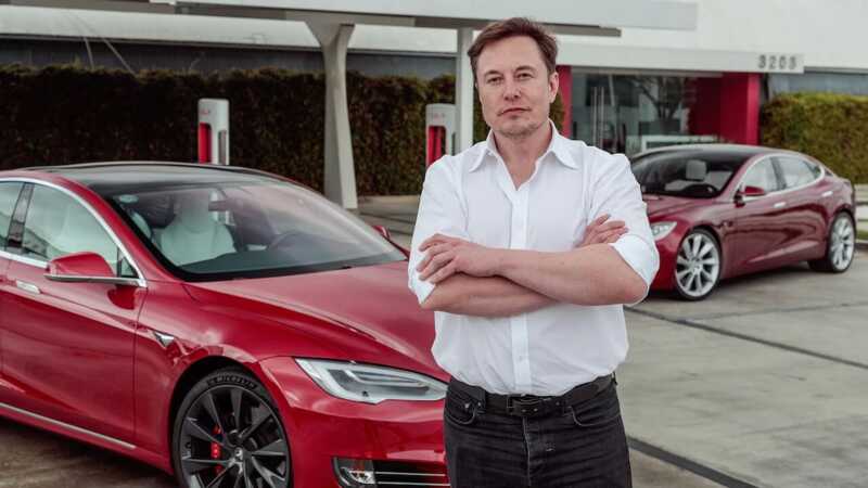 Новый электромобиль Tesla сможет летать,- Маск