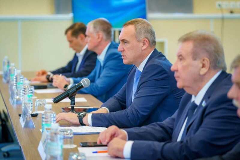 Чиновники скрыли от главы ХМАО конфликты в экологии и соцстройке Нижневартовска