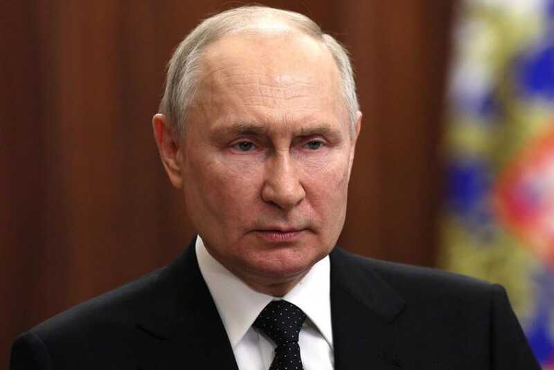 Путин обсудил возможные поставки вооружений в КНДР