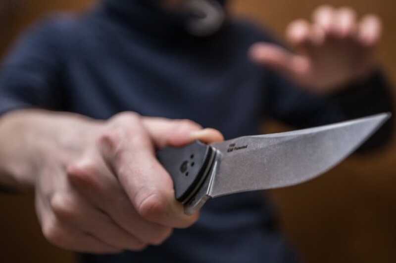 В Челябинске школьник ударил сверстника ножом во время драки