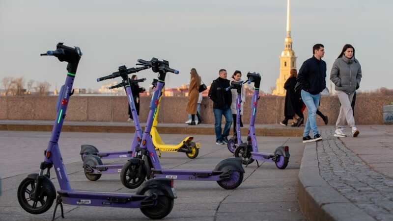 Депутаты Госдумы предложили создать "электросамокатную полицию"