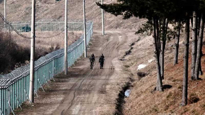Северная Корея строит стену вдоль границы с Южной