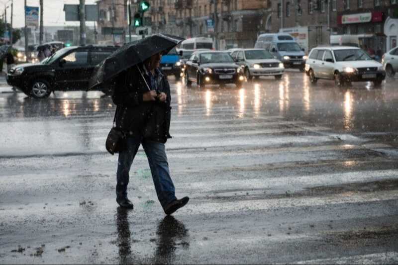 В Екатеринбурге и Челябинской области прошли сильные ливни