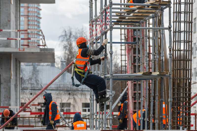 Тюмень закопала 60 миллионов при сносе домов под КРТ через фальсификации на госзакупках