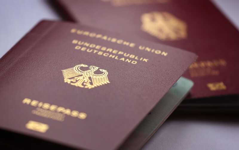 Новый закон в Германии сокращает срок получения гражданства и разрешает двойное гражданство