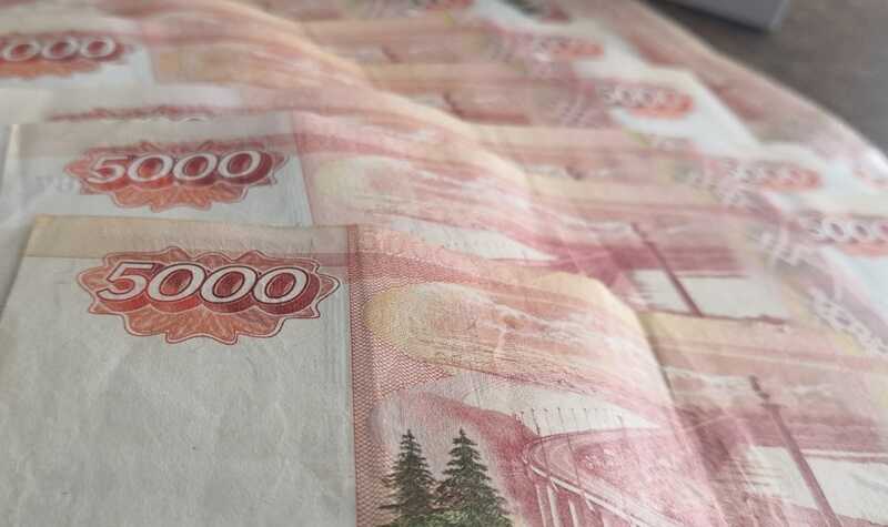   600     