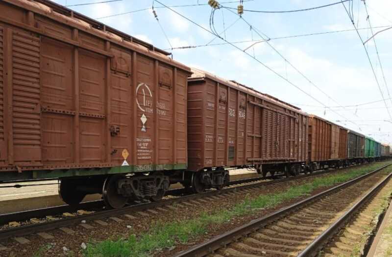 В Ростовской области подростка-зацепера ударило током на крыше поезда