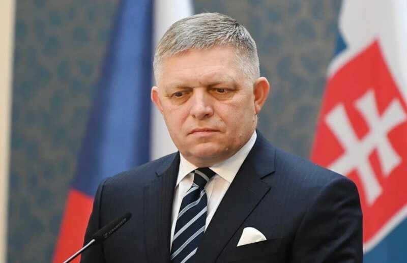 Роберт Фицо выразил восхищение Орбаном и рассказал о своих планах
