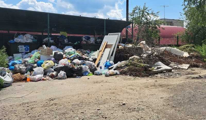 В Свердловской области жители бьют тревогу из-за накопления отходов
