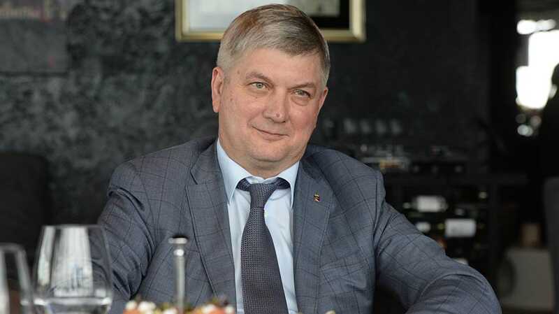 Как с Гусева мэрство: в Воронеже готовится передел ЖКХ?