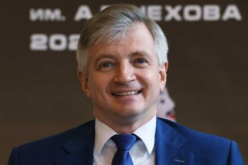 Утром деньги - вечером стулья: Кибовский и Компания