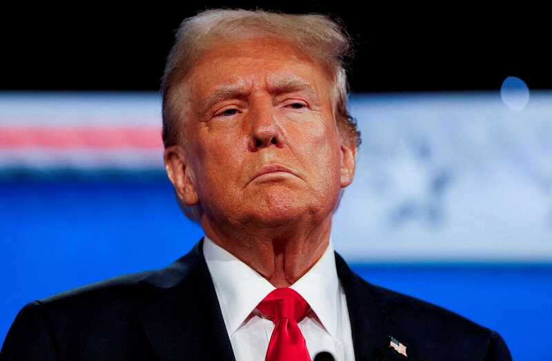 Трамп требует дебатов с новым кандидатом от демократов