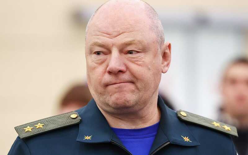 Стала известна причина отставки замглавы МЧС Алексея Серко