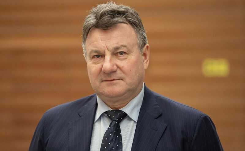 Потонувший корабль Абросимова дал повторную течь: капиталы искать в офшорах?