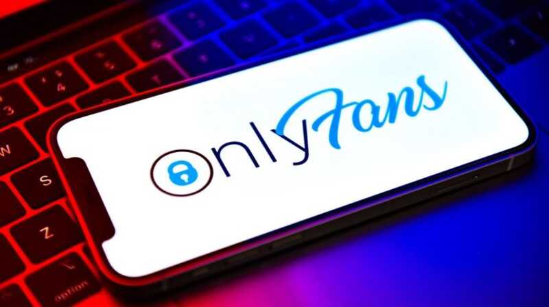 OnlyFans может стать новым спонсором команды «Формулы-1»