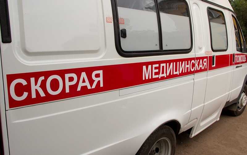 Школьница попала в больницу с ожогами после процедуры в салоне красоты