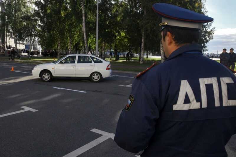 Автошколы и ГАИ въехали в коррупцию прицепом