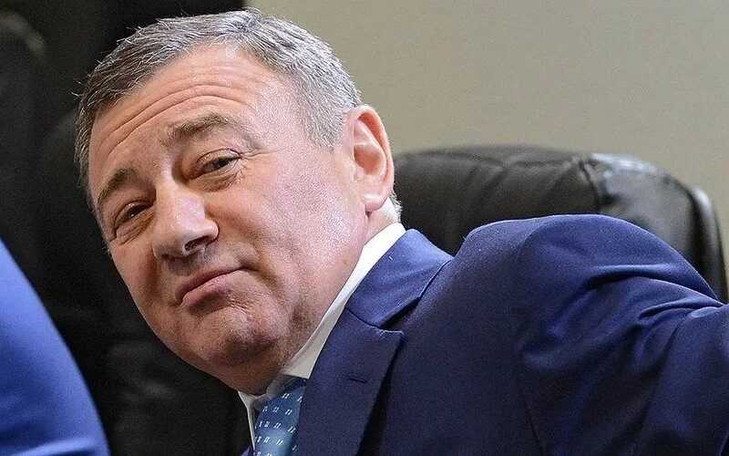 Все в депо: Василий Лущицкий и его ресурсные "прокладки"