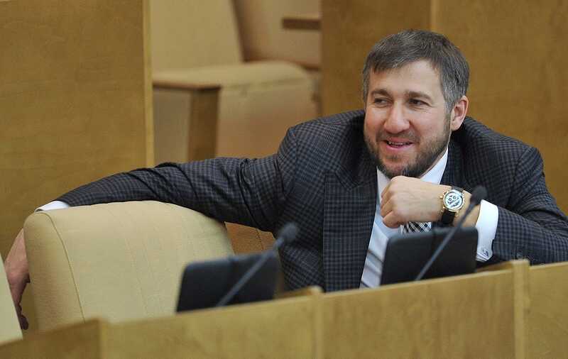 ФНС наступает на пятки самого богатого депутата Госдумы Григория Аникеева