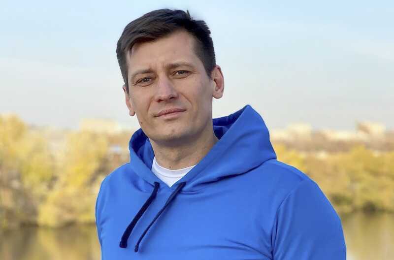 Дмитрию Гудкову заочно дали 8 лет колонии по делу о «фейках» об армии