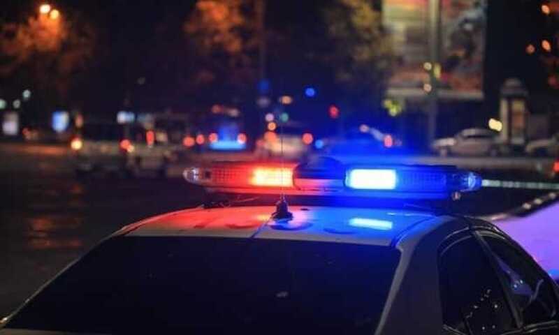 В Казани пьяная мать с ребёнком в коляске устроила дебош на улице