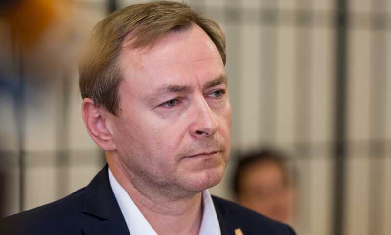 Ставленник губернатора Черноус подозревается в коррупционных действиях