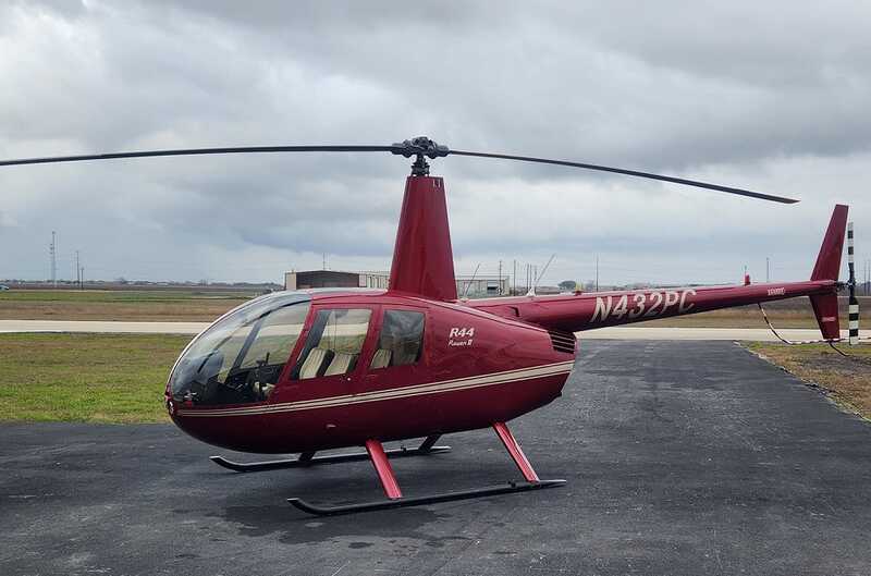 В Архангельске пропал вертолет Robinson R44
