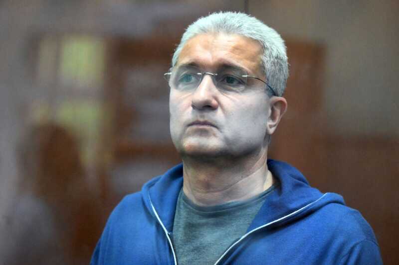 Экс-замглавы Минобороны Тимур Иванов под угрозой новых обвинений в ОПГ