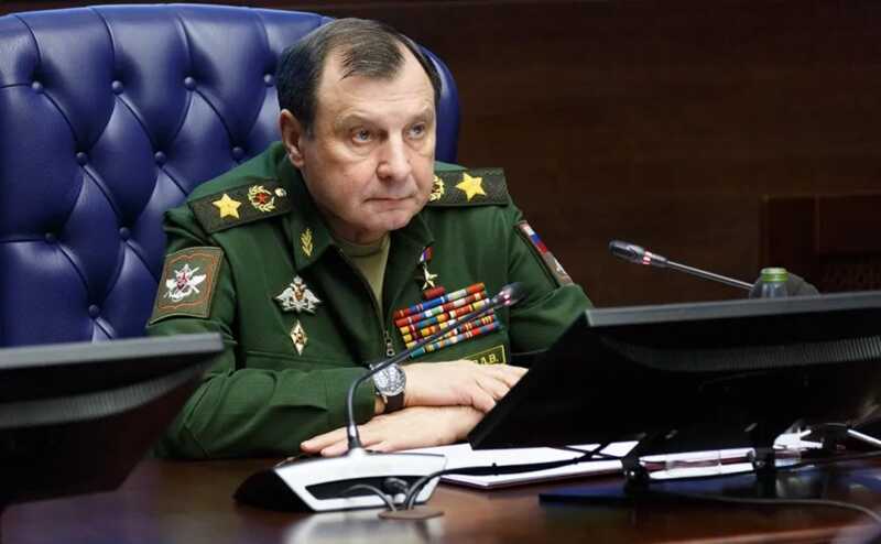 Экс-замминистра обороны Булгаков пытается избежать ареста, ссылаясь на статус ветерана