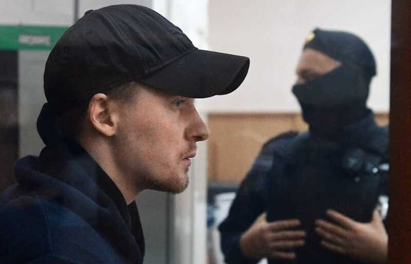 Александр Пермяков получил пожизненный срок за покушение на известного писателя Захара Прилепина