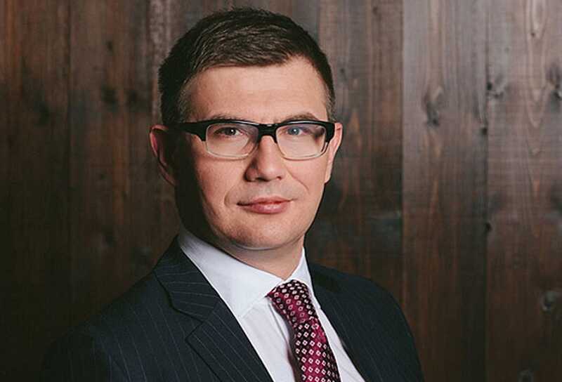 Мещанский суд арестовал экс-председателя «Открытия» Ромаева по делу о крупной растрате