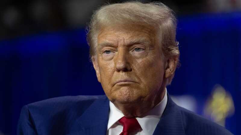 Трамп планирует инициировать мирные переговоры между Россией и Украиной