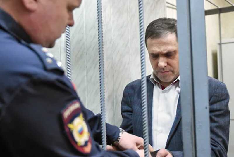 Экс-глава Фондсервисбанка осужден на 19 лет за кражу средств Роскосмоса