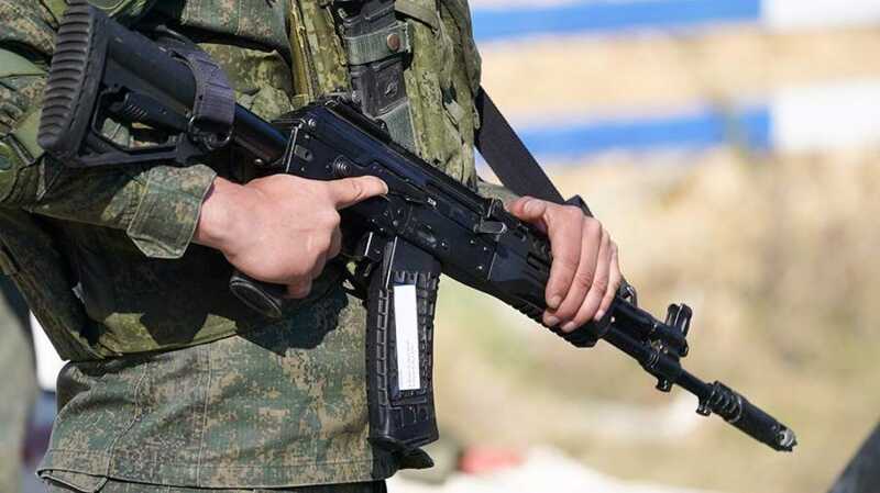В Крыму военнослужащий открыл огонь по гражданскому за запись на видео пьяного сослуживца