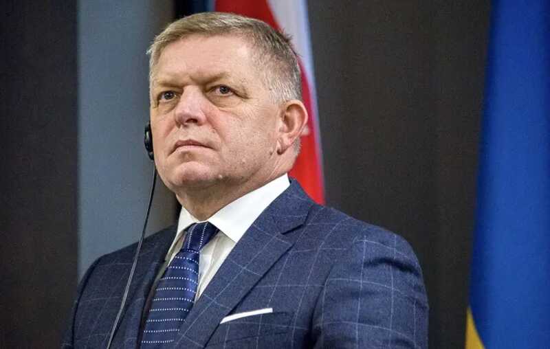 Фицо обвинил Зеленского в попытках подкупа для вступления Украины в НАТО