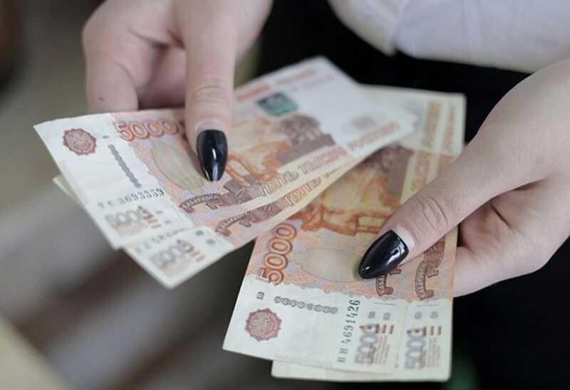 В Нижегородской области студентка отправила мошенникам 3,8 миллиона рублей с родительских счетов