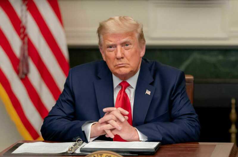 Трамп предложил Путину прекратить огонь в Украине