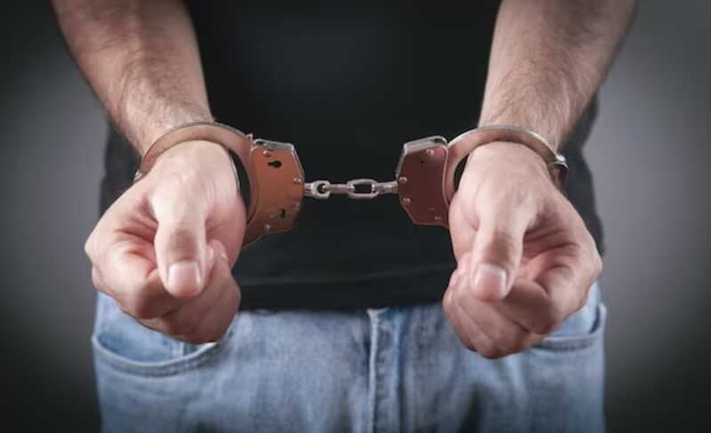 В Москве арестован преподаватель танцев и английского языка по обвинению в растлении учеников