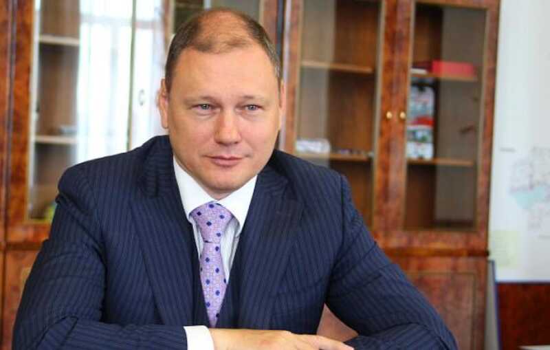 Вице-губернатор Ростовской области Ревенко делегировал управление своей долей бизнесмену Затонскому