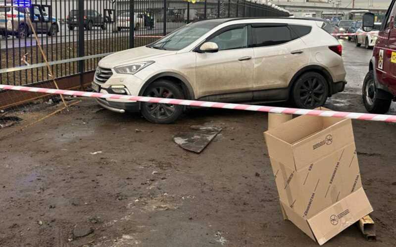 В Москве мужчина произвел несколько выстрелов в своего знакомого в машине