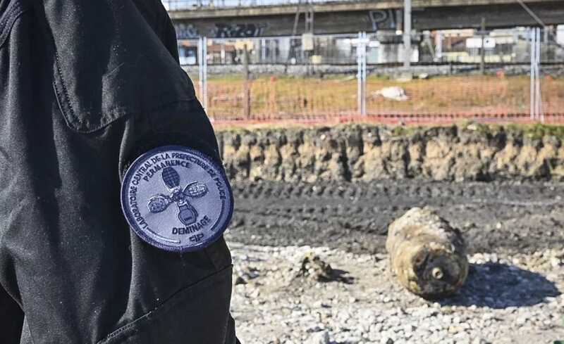 В Париже обезвредили бомбу времен Второй мировой войны